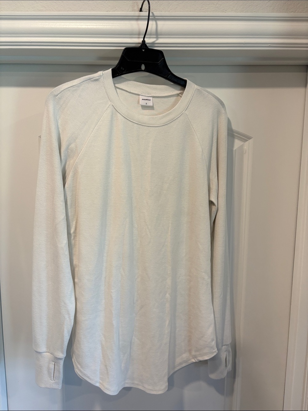 XiRENA Cream Long Sleeve Tee